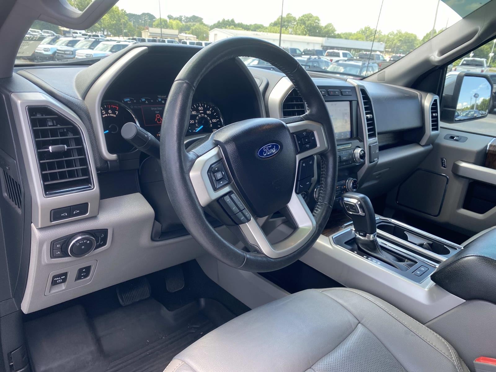 2020 Ford F-150 LARIAT 4WD SuperCrew 5.5' Box