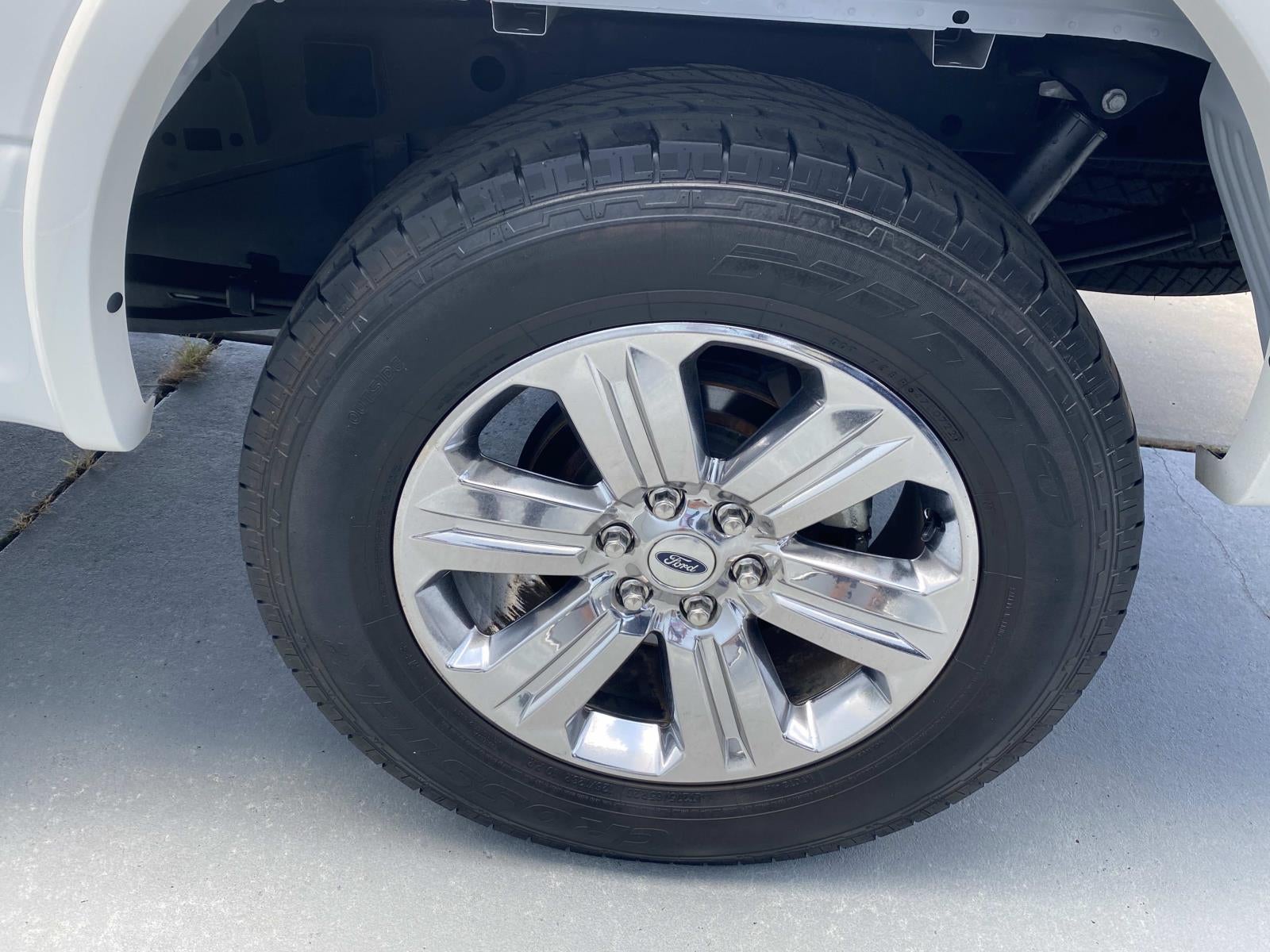 2020 Ford F-150 LARIAT 4WD SuperCrew 5.5' Box