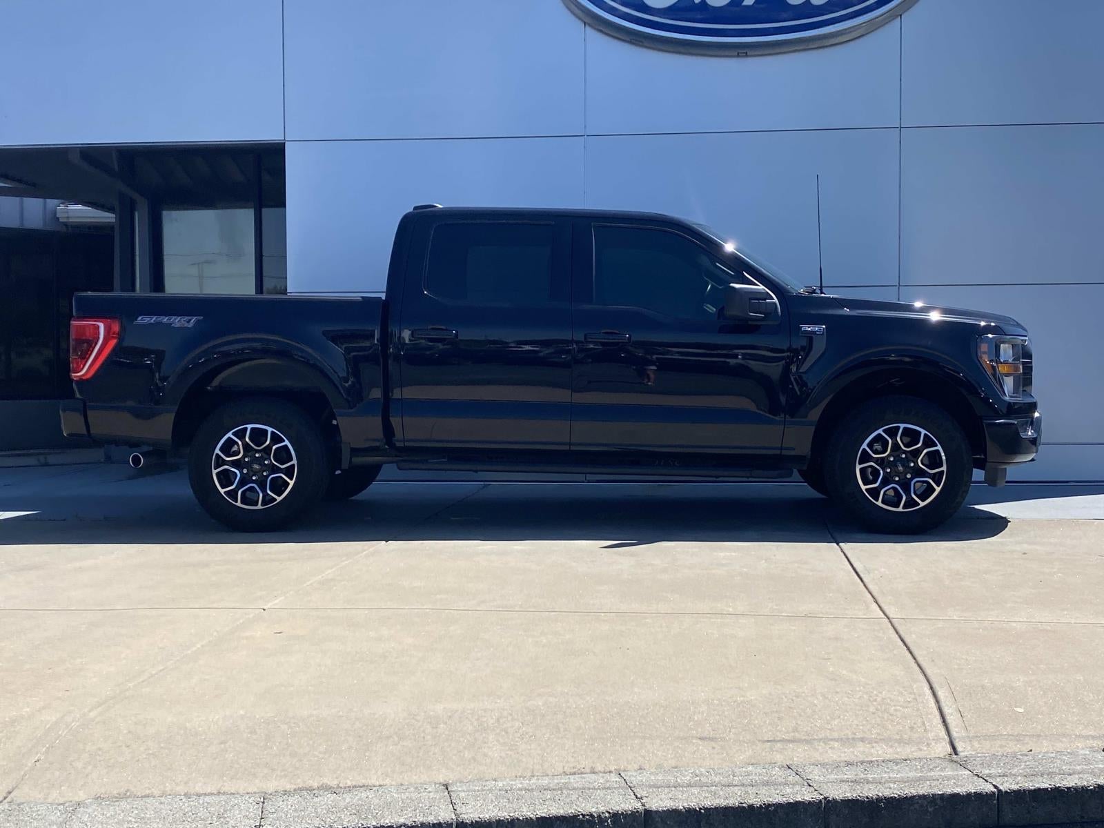 2023 Ford F-150 XLT 4WD SuperCrew 5.5' Box