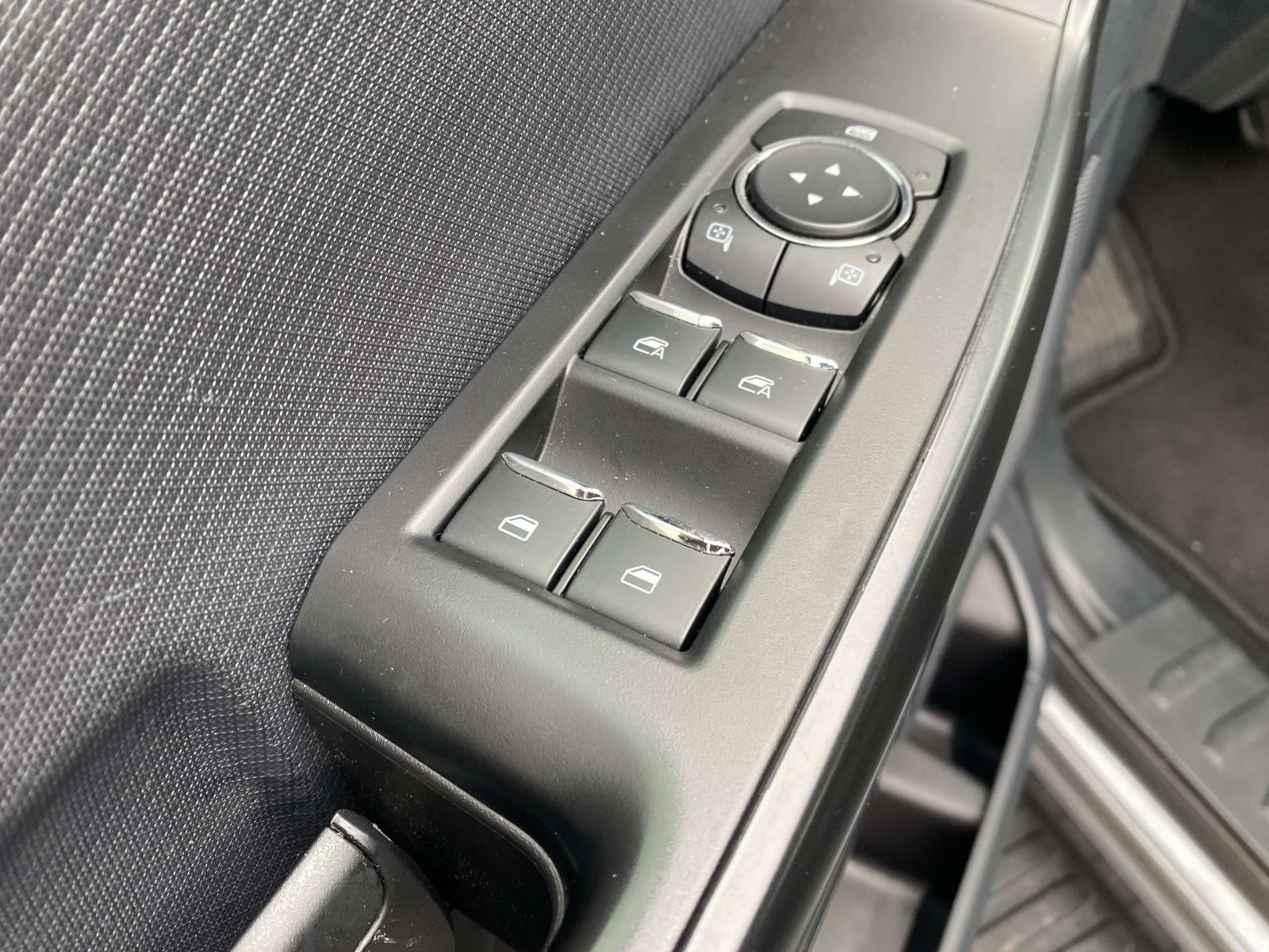 2023 Ford F-150 STX 4WD SuperCrew 5.5' Box