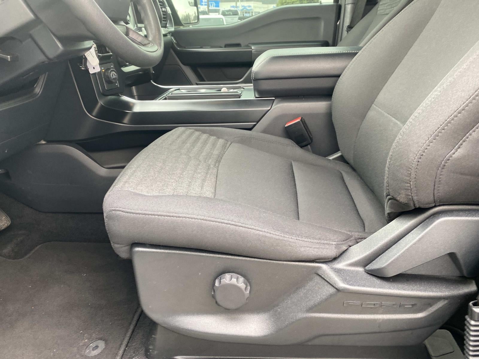 2023 Ford F-150 STX 4WD SuperCrew 5.5' Box