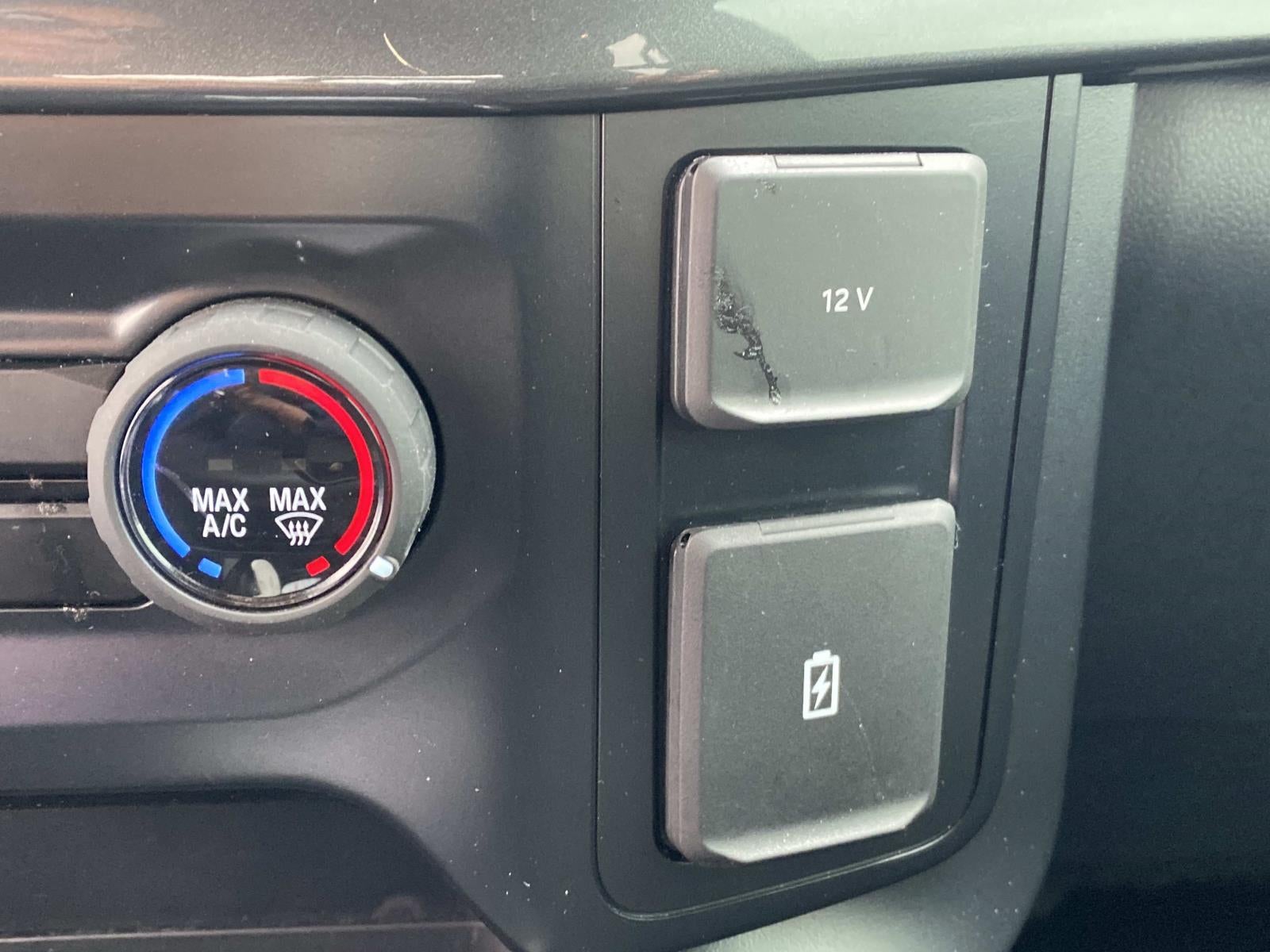 2023 Ford F-150 STX 4WD SuperCrew 5.5' Box