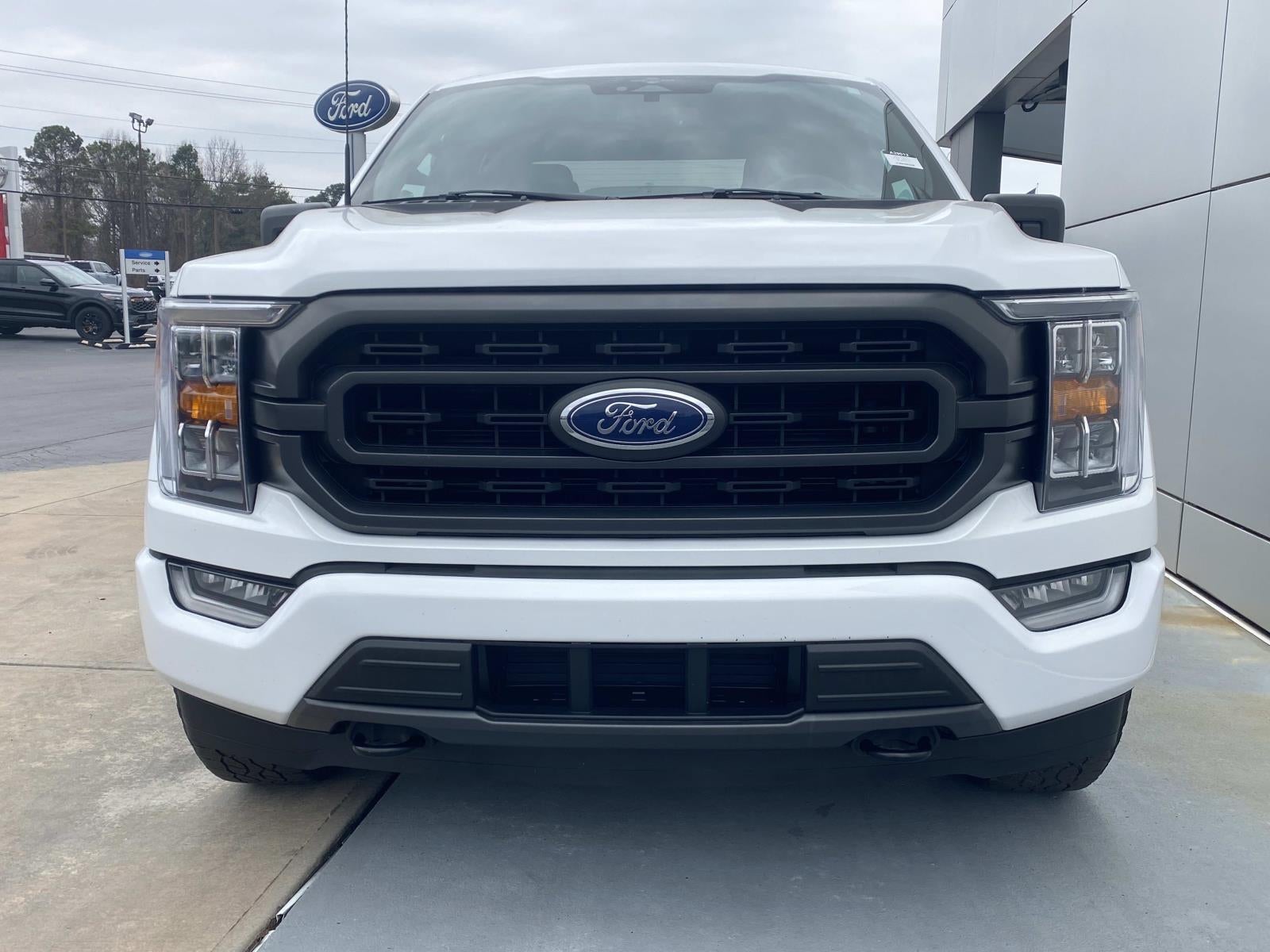 2023 Ford F-150 XLT 4WD SuperCrew 5.5' Box