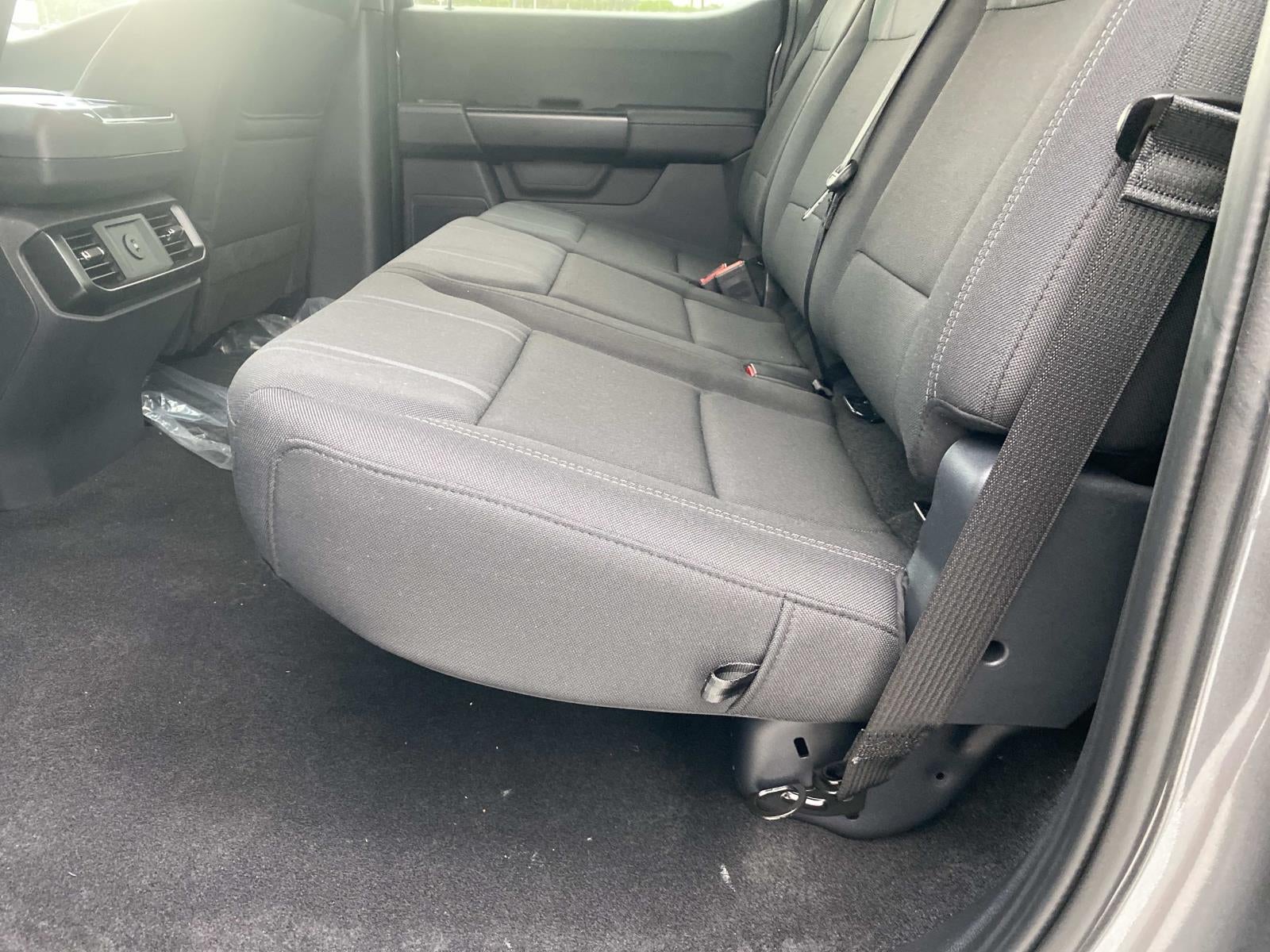 2026 Ford F-150 STX 2WD SuperCrew 5.5' Box