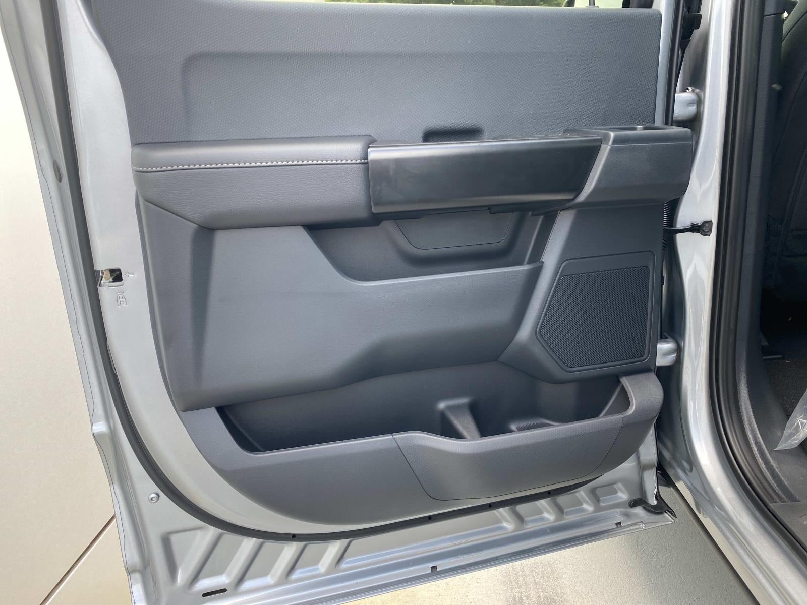 2026 Ford F-150 STX 2WD SuperCrew 5.5' Box