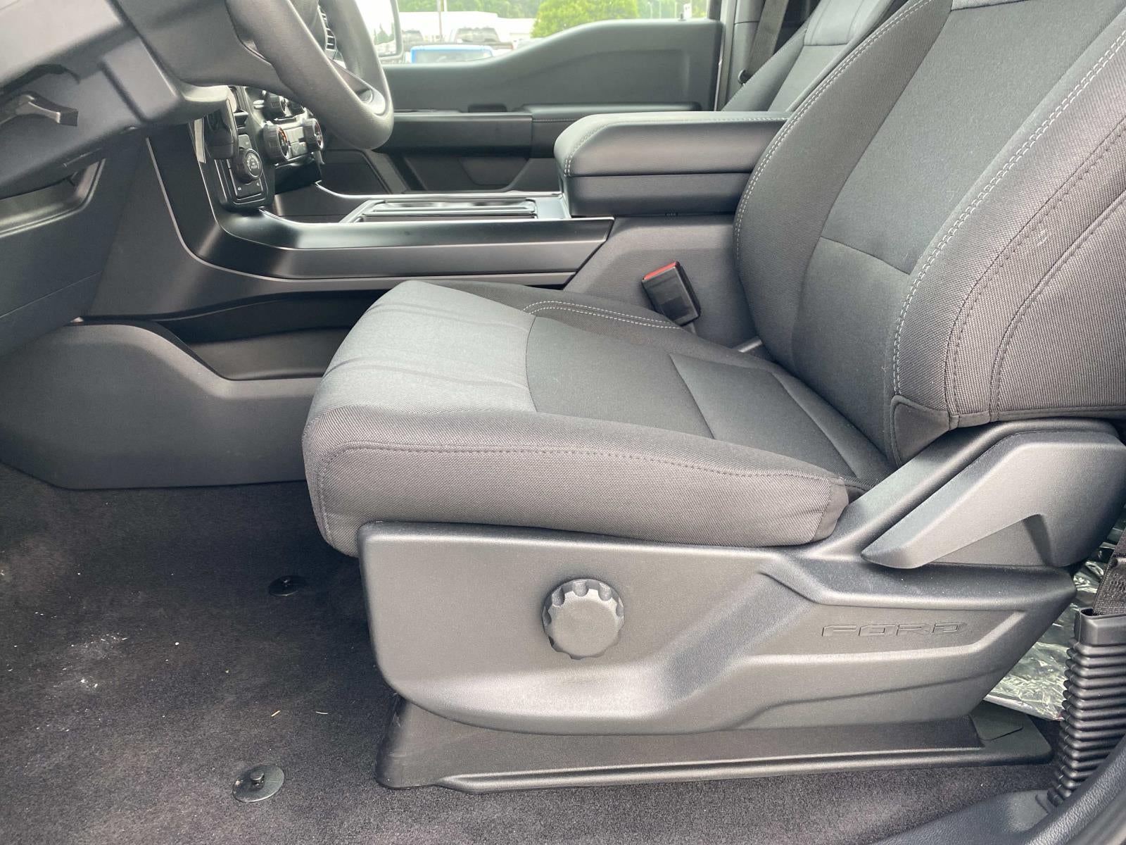 2026 Ford F-150 STX 4WD SuperCrew 5.5' Box
