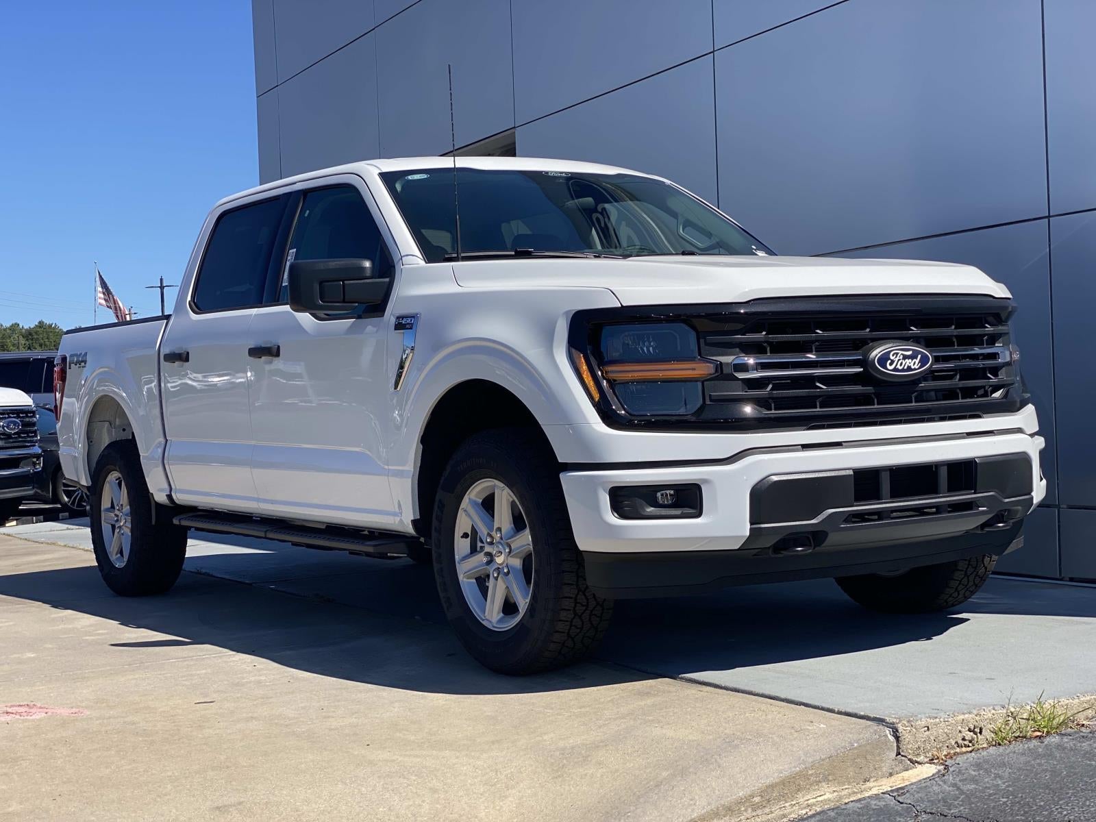 2026 Ford F-150 XLT 4WD SuperCrew 5.5' Box