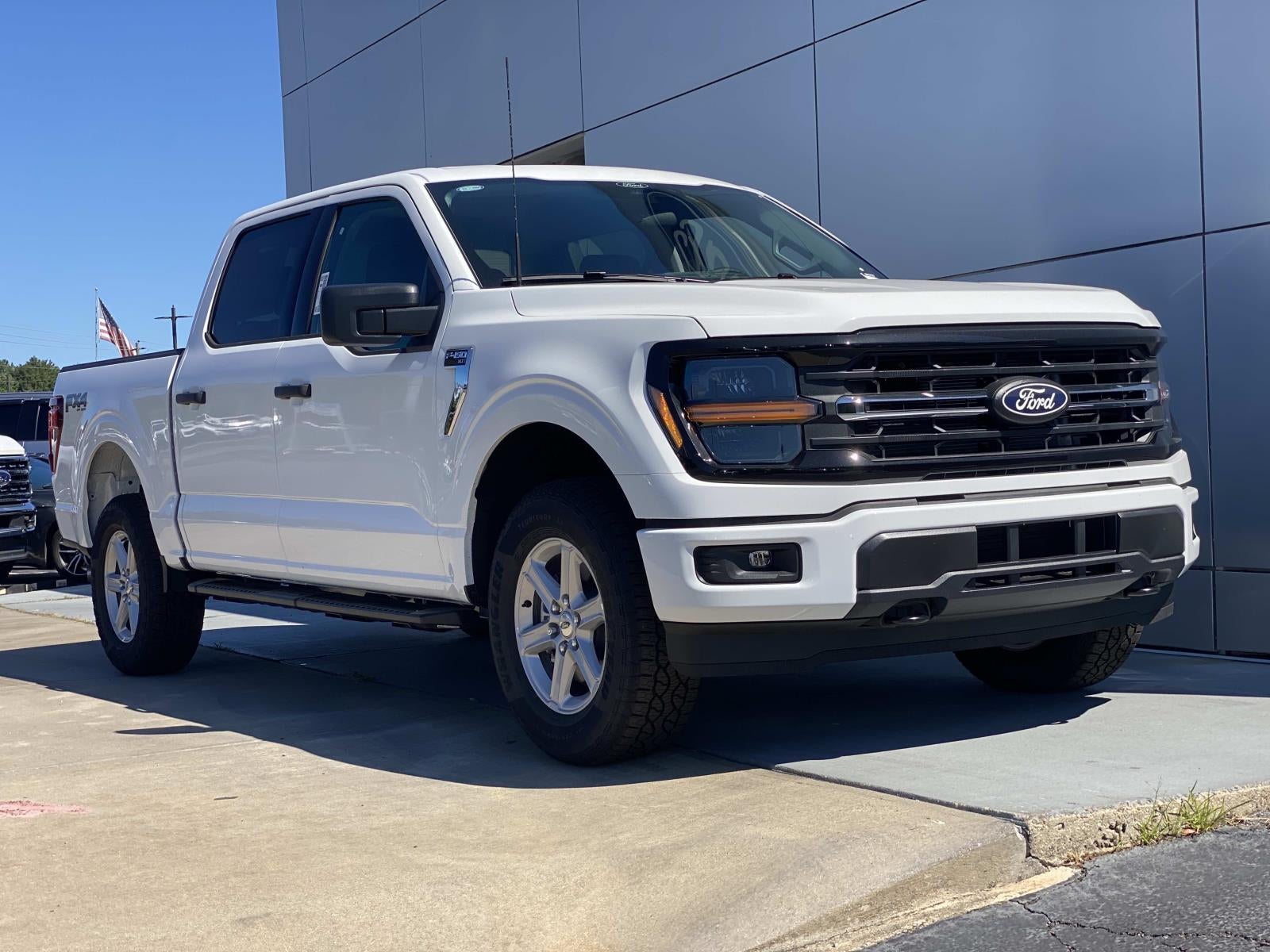 2026 Ford F-150 XLT 4WD SuperCrew 5.5' Box