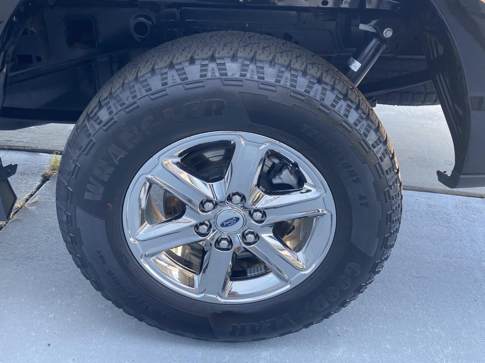 2025 Ford F-150 XLT 4WD SuperCrew 5.5' Box