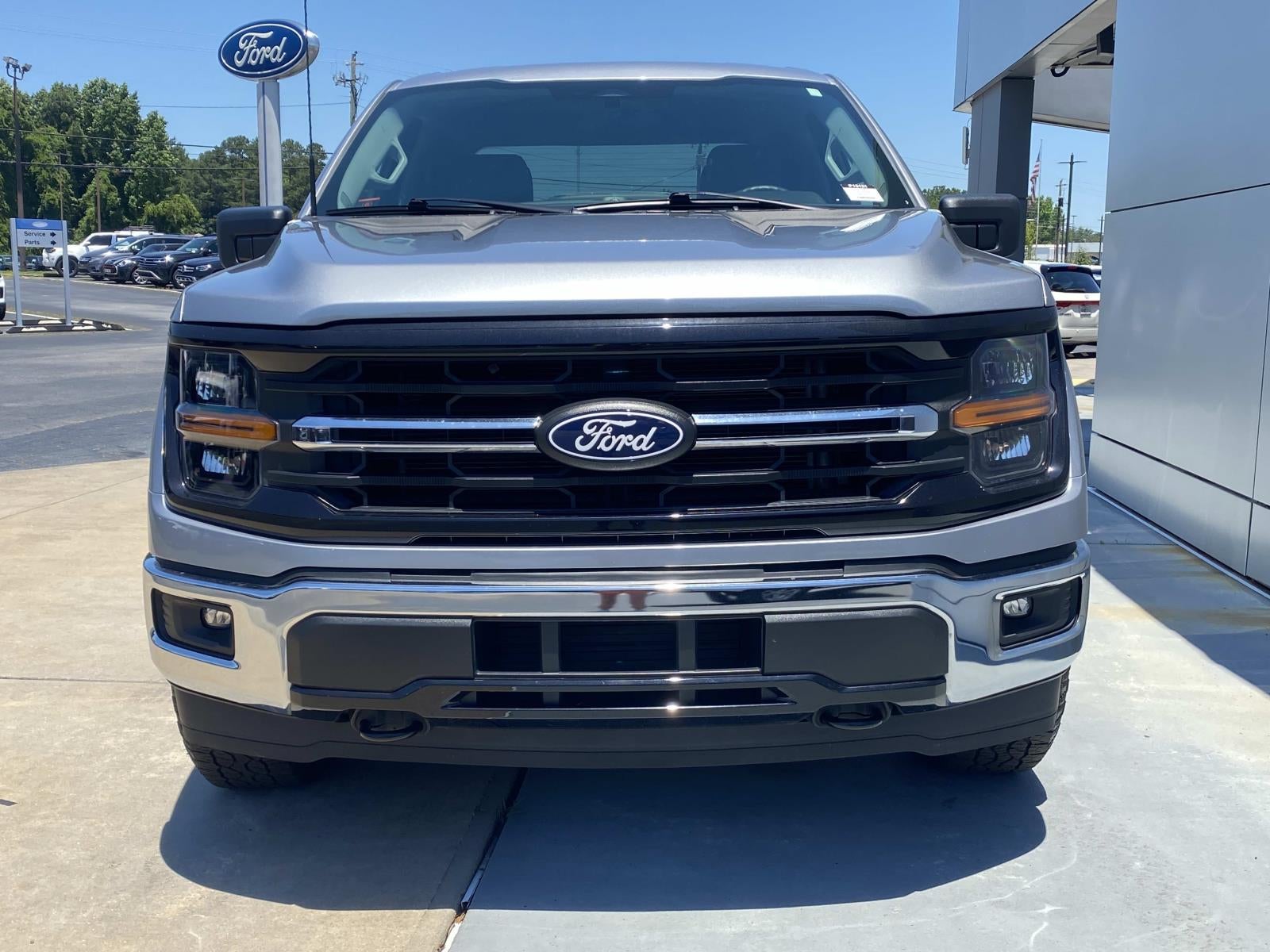 2025 Ford F-150 XLT 4WD SuperCrew 5.5' Box