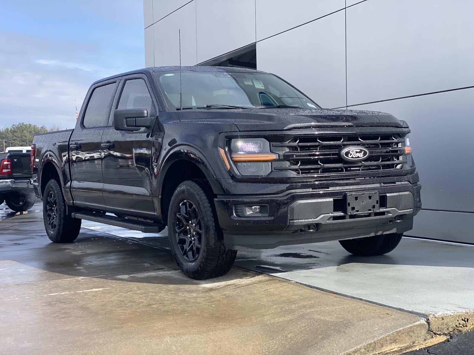 2026 Ford F-150 XLT 4WD SuperCrew 5.5' Box