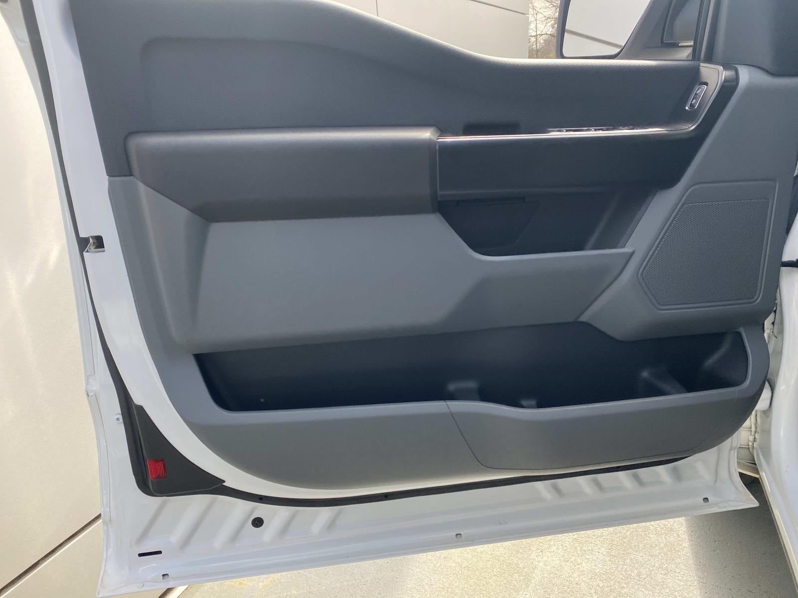 2022 Ford F-150 XL 2WD SuperCab 6.5' Box