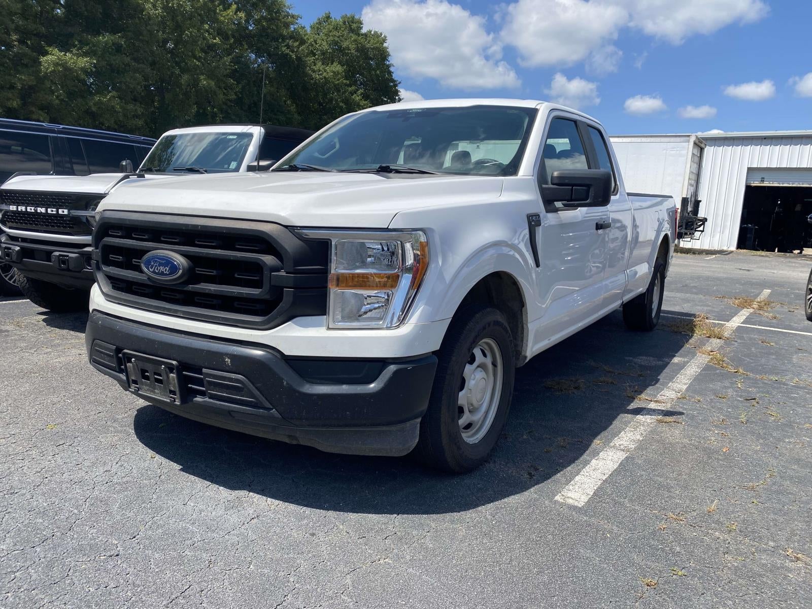 2021 Ford F-150 XL photo 3
