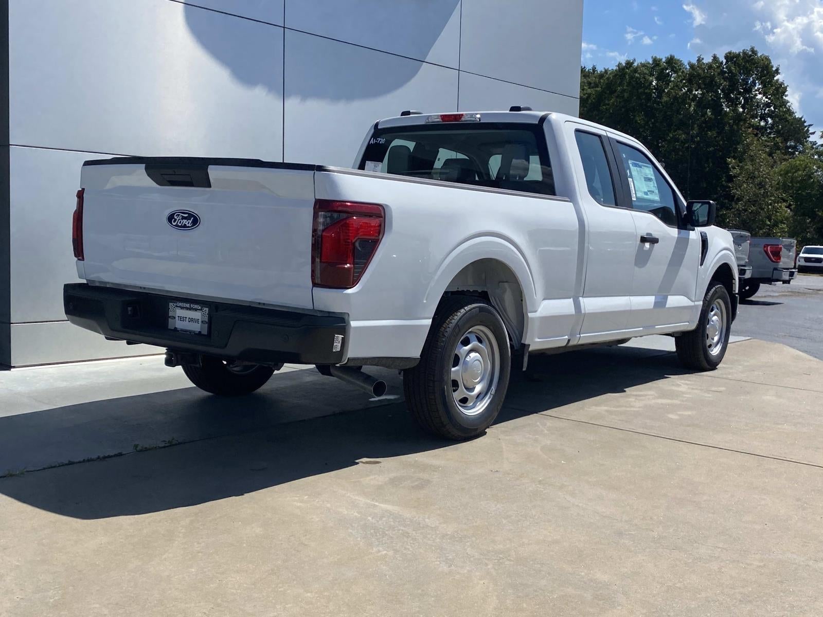 2026 Ford F-150 XL photo 4