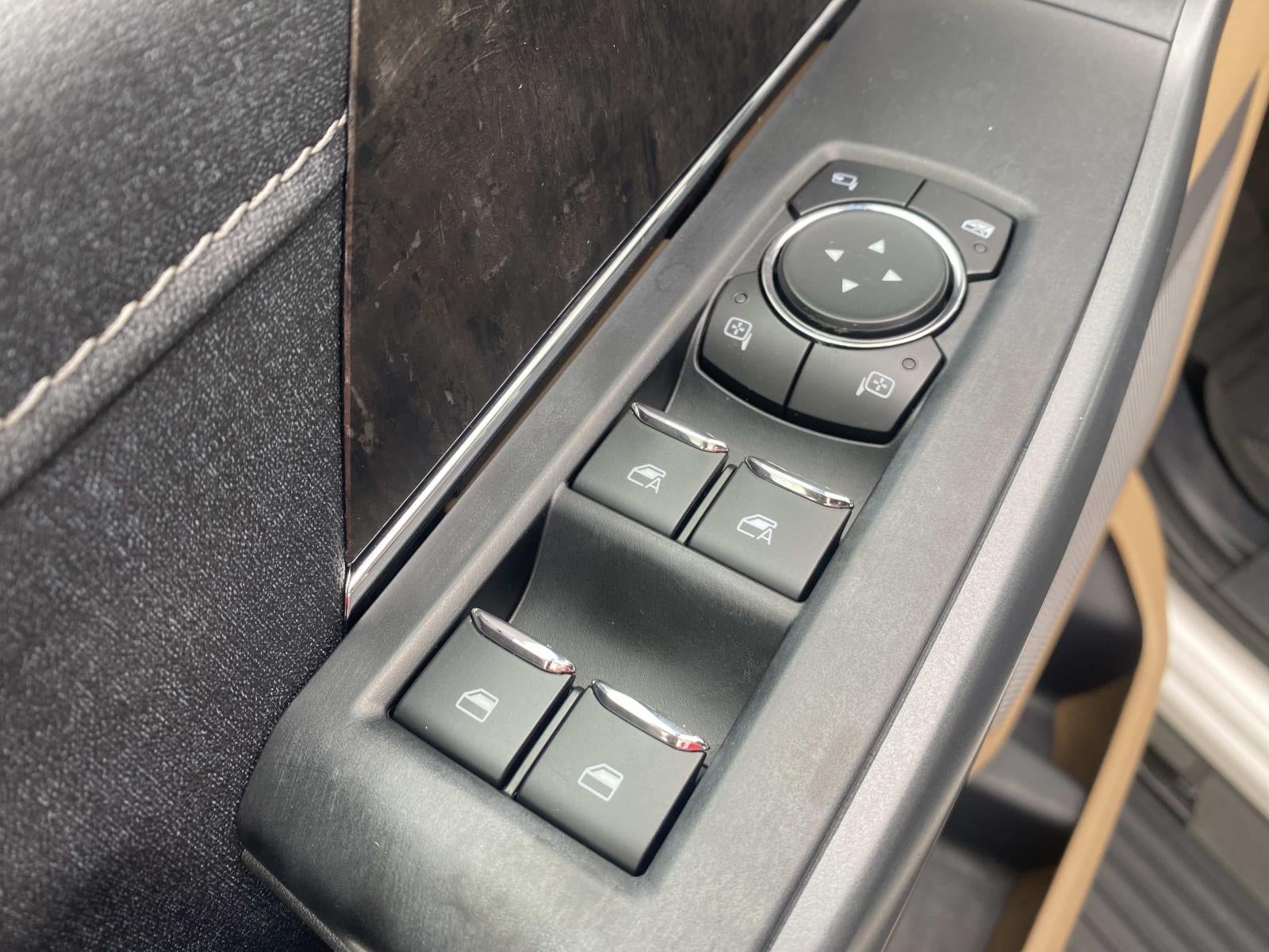 2021 Ford F-150 LARIAT 4WD SuperCrew 5.5' Box
