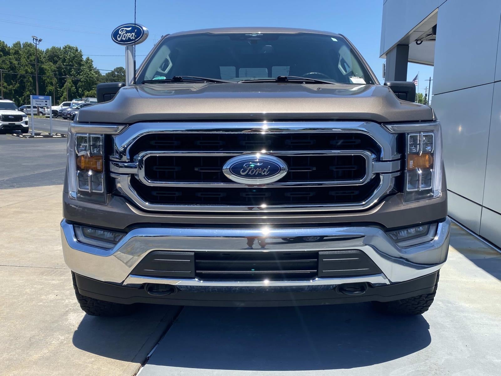 2023 Ford F-150 XLT 4WD SuperCrew 5.5' Box