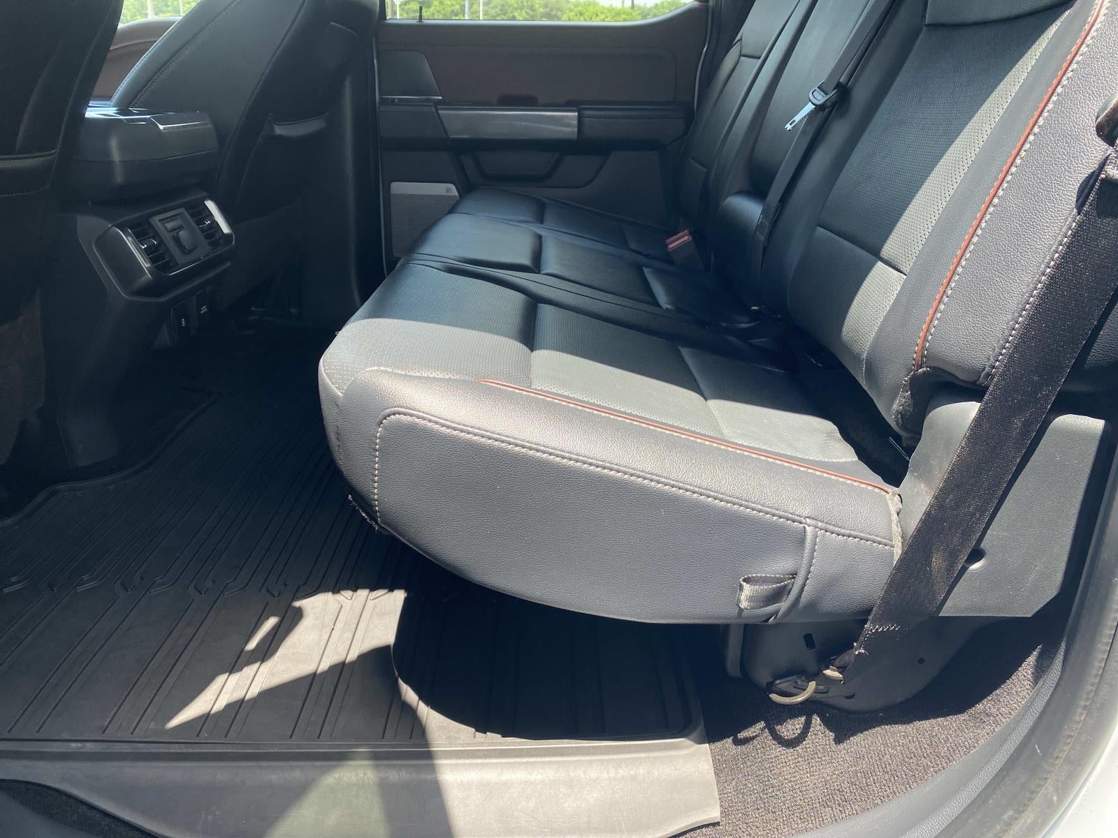 2022 Ford F-150 LARIAT 4WD SuperCrew 5.5' Box