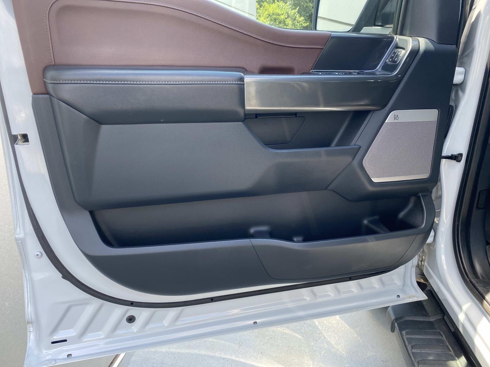 2022 Ford F-150 LARIAT 4WD SuperCrew 5.5' Box
