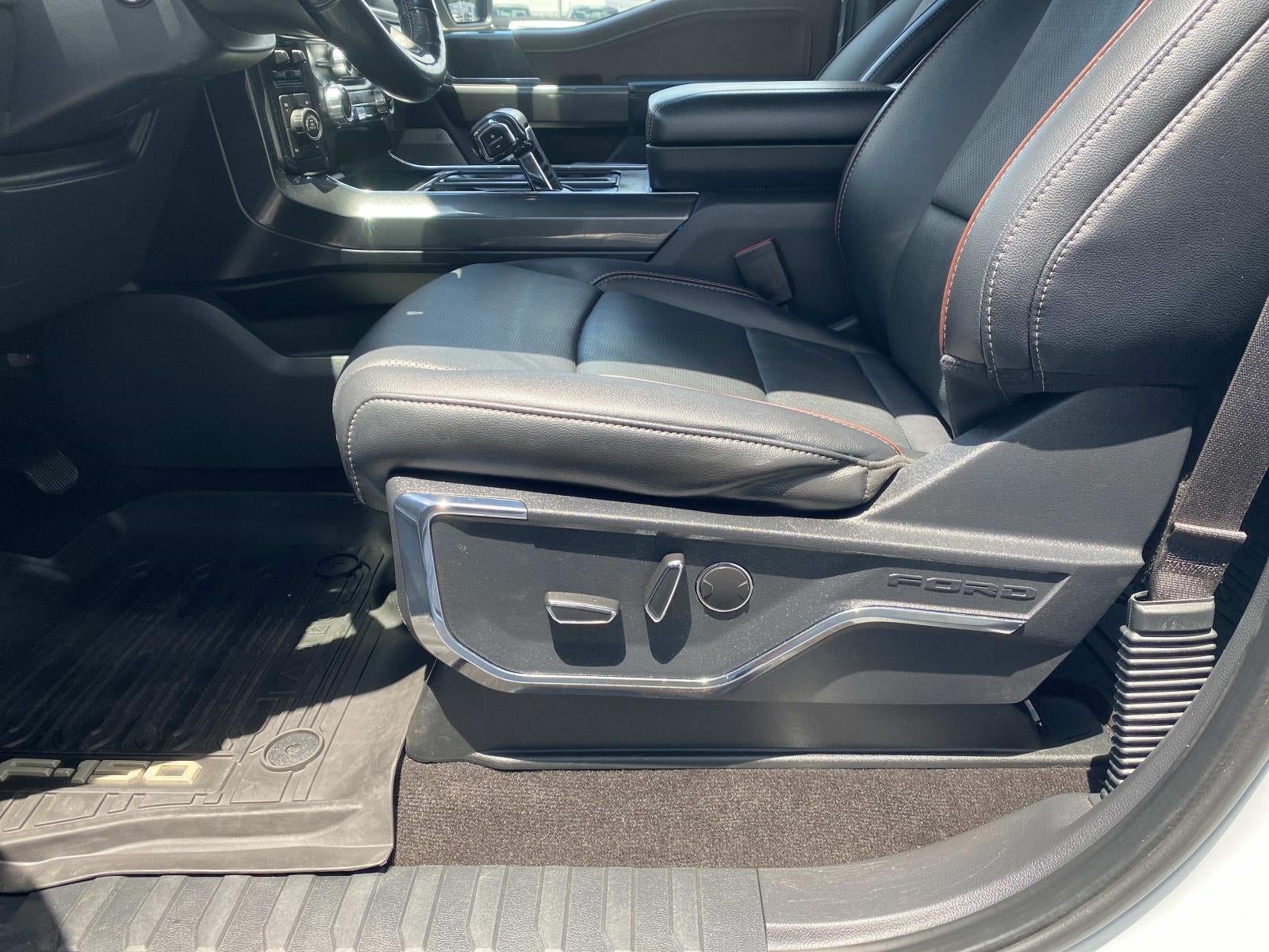 2022 Ford F-150 LARIAT 4WD SuperCrew 5.5' Box