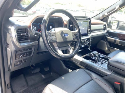 2022 Ford F-150 LARIAT 4WD SuperCrew 5.5' Box