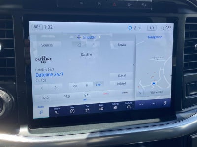 2022 Ford F-150 LARIAT 4WD SuperCrew 5.5' Box