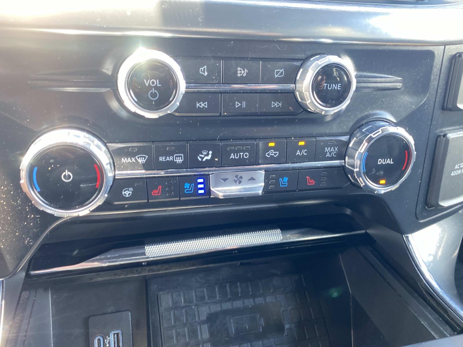 2022 Ford F-150 LARIAT 4WD SuperCrew 5.5' Box