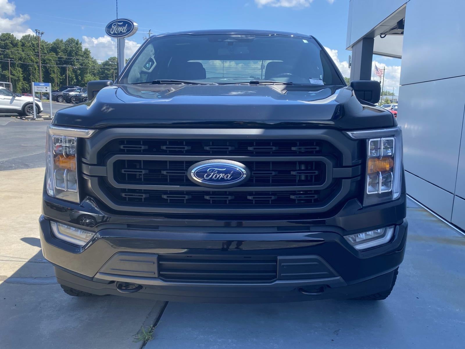 2023 Ford F-150 XLT 4WD SuperCrew 5.5' Box