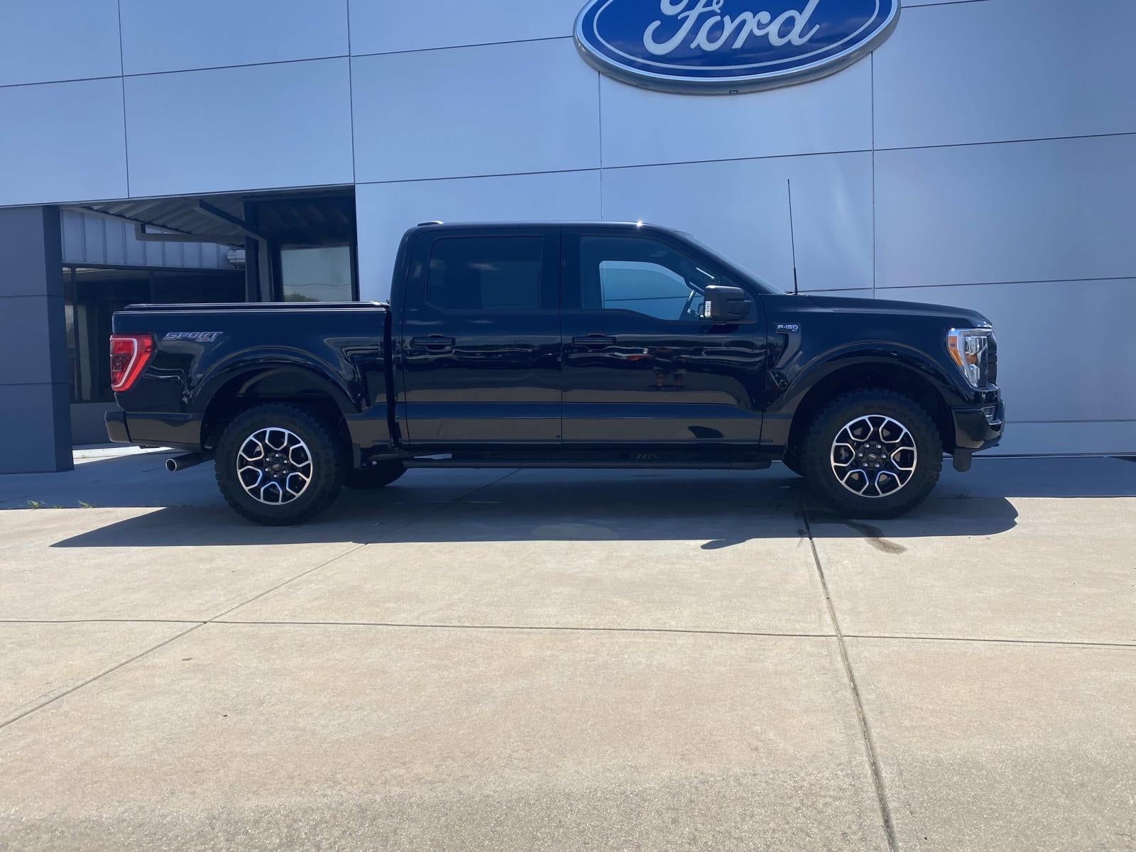 2023 Ford F-150 XLT 4WD SuperCrew 5.5' Box