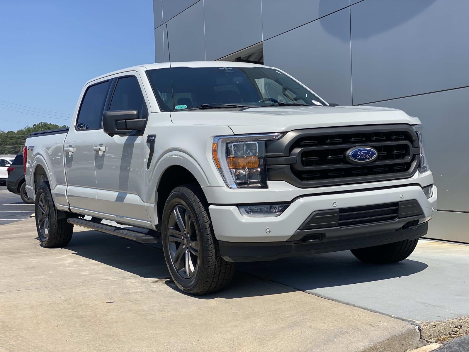 2023 Ford F-150 XLT 4WD SuperCrew 5.5' Box