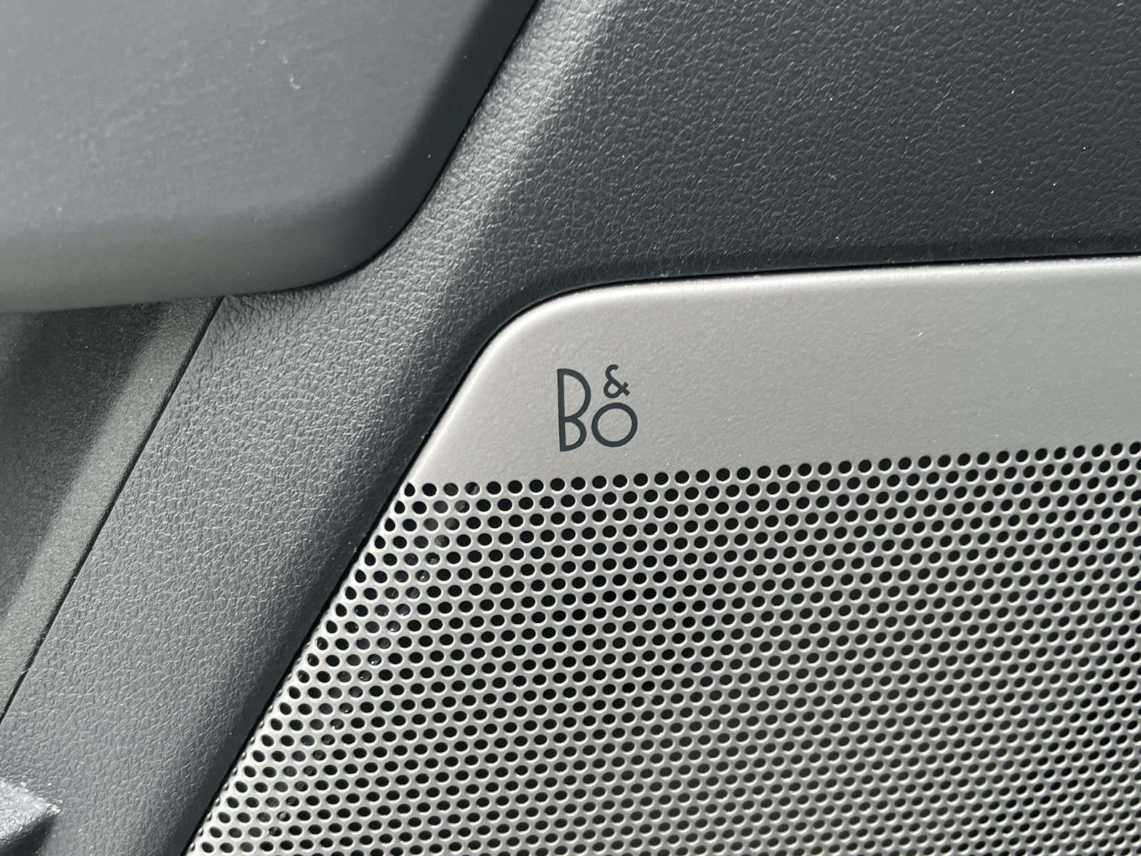 2023 Ford F-150 LARIAT 4WD SuperCrew 5.5' Box