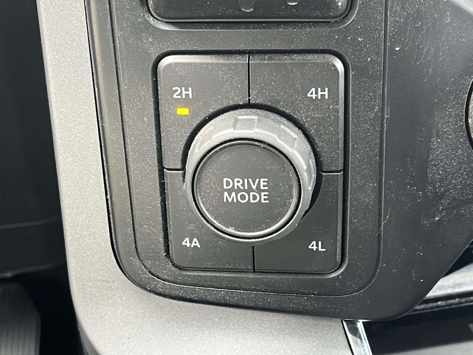 2023 Ford F-150 LARIAT 4WD SuperCrew 5.5' Box