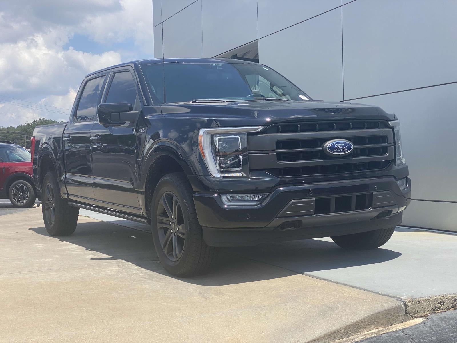 2022 Ford F-150 LARIAT 4WD SuperCrew 5.5' Box