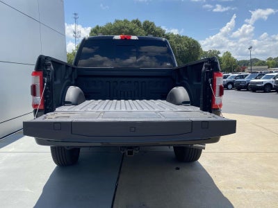 2022 Ford F-150 LARIAT 4WD SuperCrew 5.5' Box