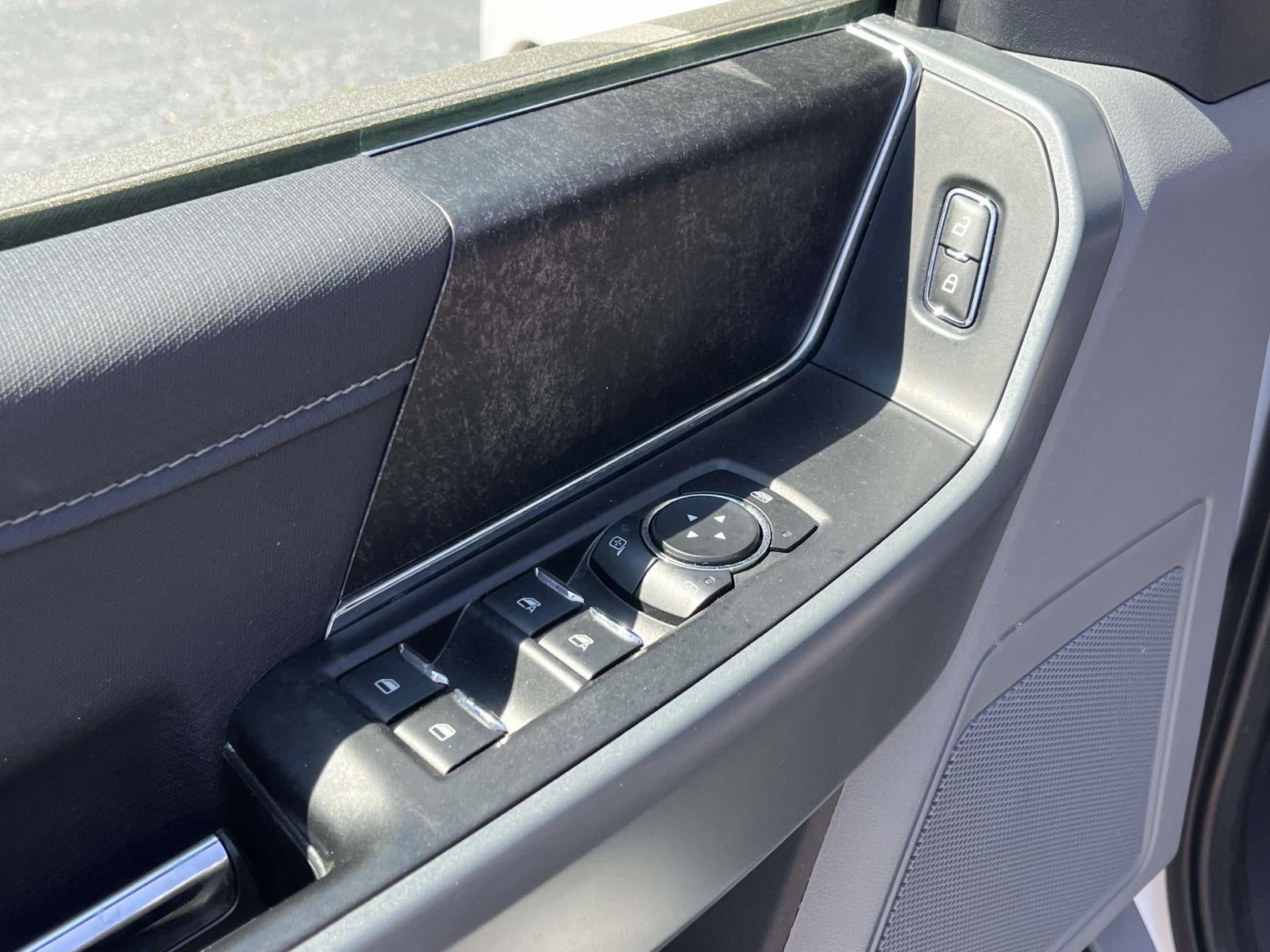 2022 Ford F-150 XLT 4WD SuperCrew 5.5' Box