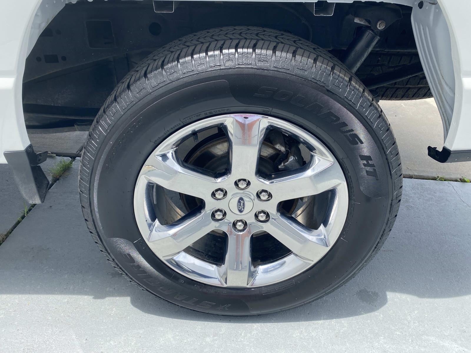 2022 Ford F-150 LARIAT 4WD SuperCrew 5.5' Box