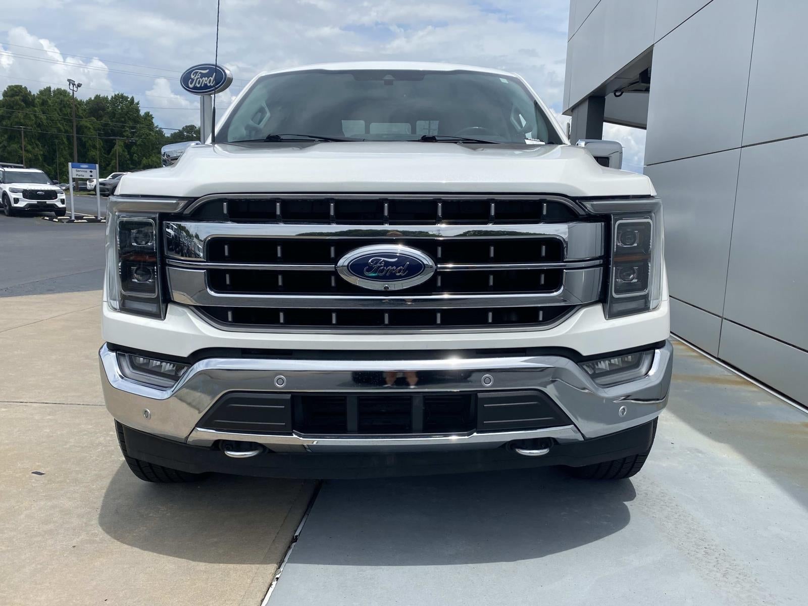 2022 Ford F-150 LARIAT 4WD SuperCrew 5.5' Box