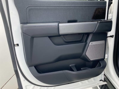 2022 Ford F-150 LARIAT 4WD SuperCrew 5.5' Box