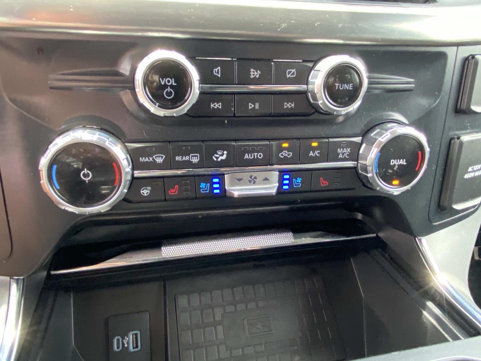 2022 Ford F-150 LARIAT 4WD SuperCrew 5.5' Box