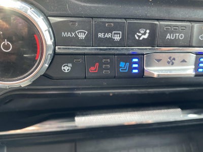 2022 Ford F-150 LARIAT 4WD SuperCrew 5.5' Box