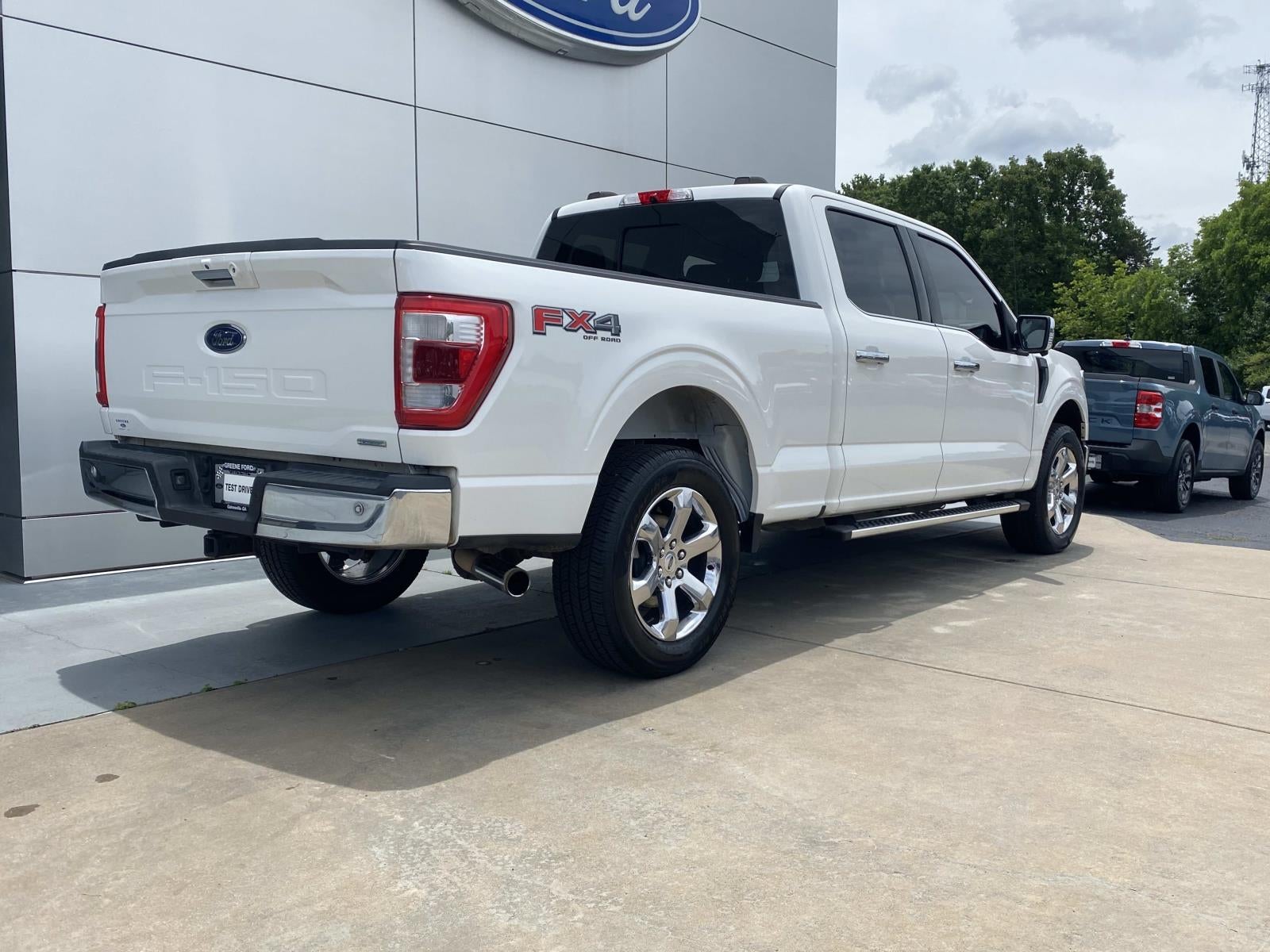 2022 Ford F-150 LARIAT 4WD SuperCrew 5.5' Box