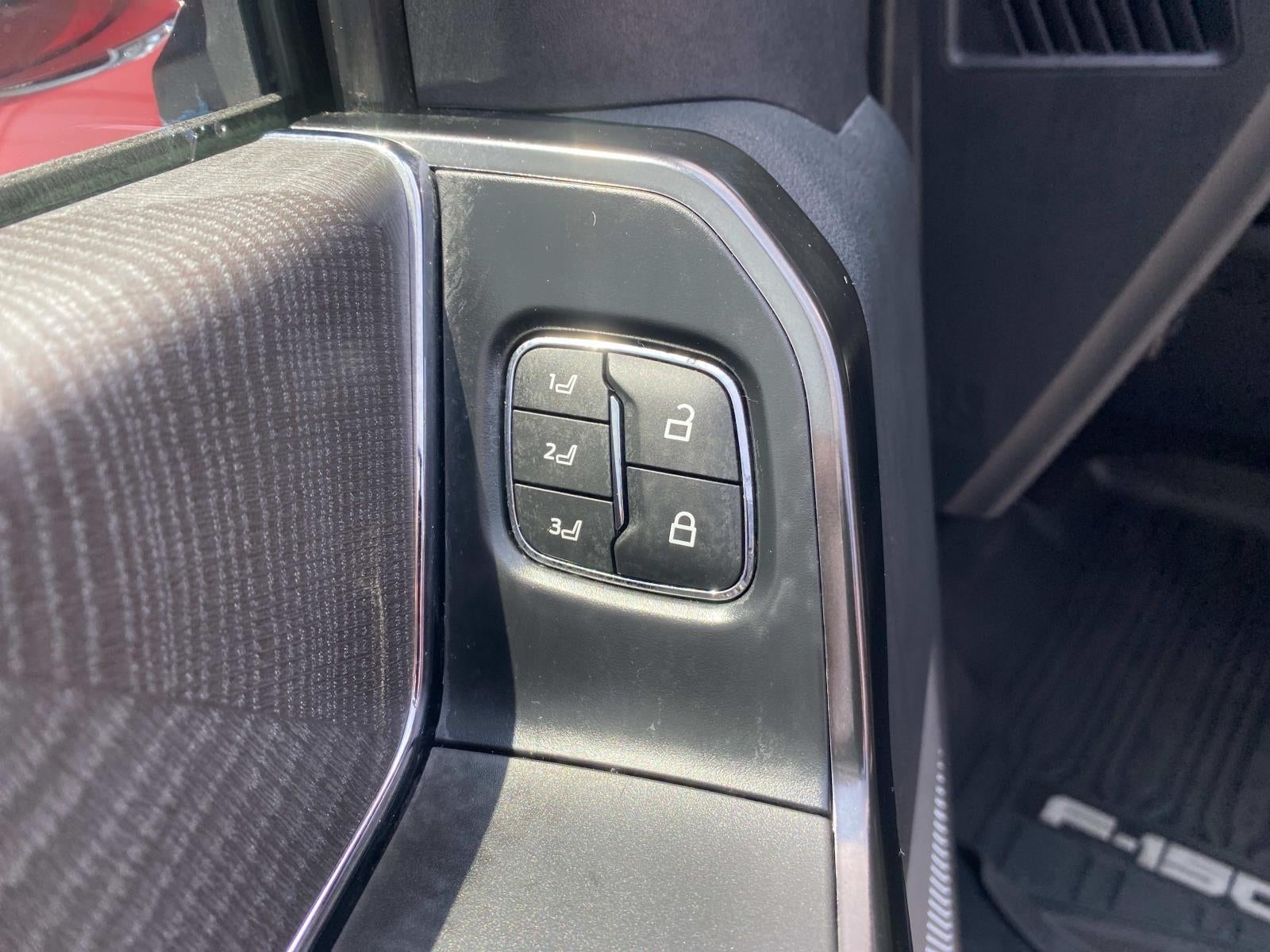 2023 Ford F-150 Platinum 4WD SuperCrew 5.5' Box