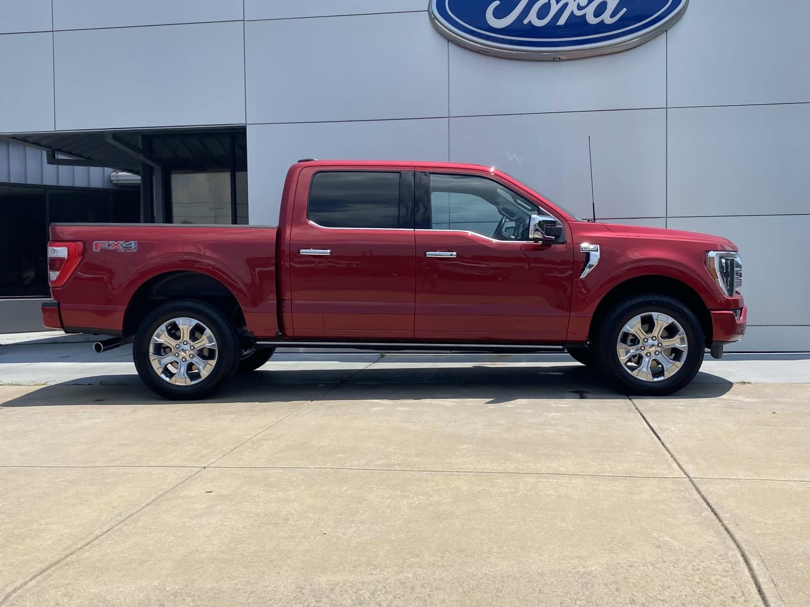 2023 Ford F-150 Platinum 4WD SuperCrew 5.5' Box