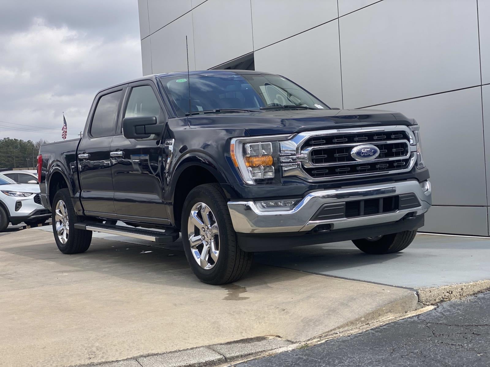 2023 Ford F-150 XLT 4WD SuperCrew 5.5' Box