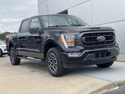 2023 Ford F-150 XL 4WD SuperCrew 5.5' Box