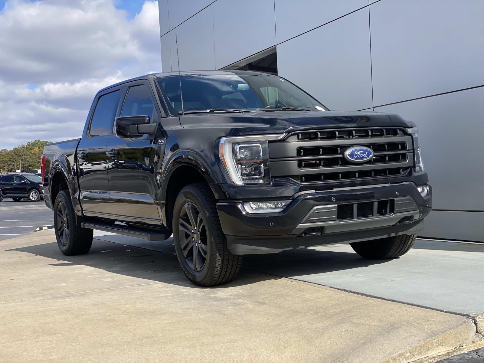 2023 Ford F-150 LARIAT 4WD SuperCrew 5.5' Box