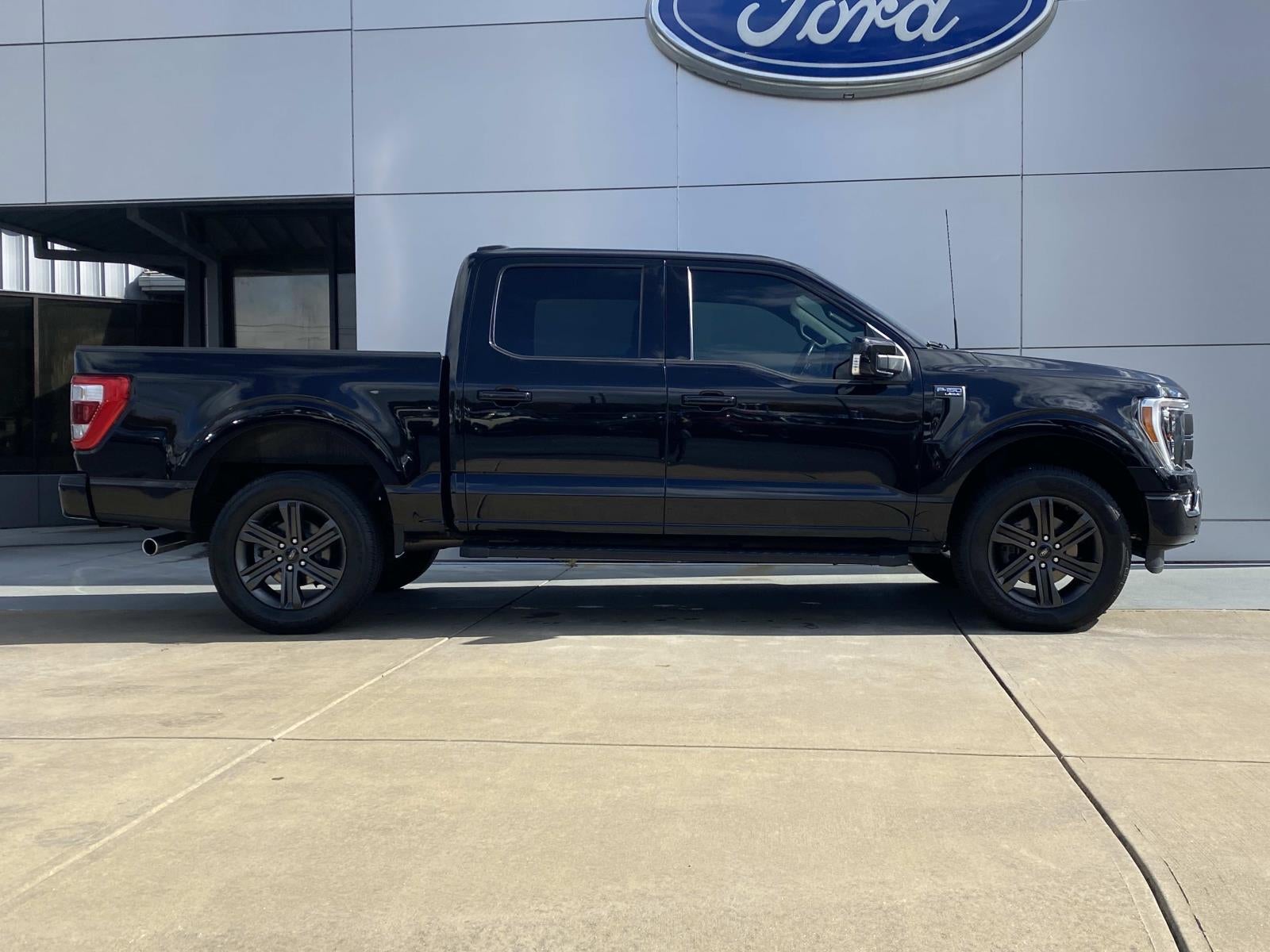 2023 Ford F-150 LARIAT 4WD SuperCrew 5.5' Box