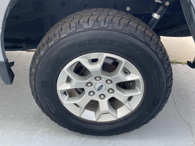 2023 Ford F-150 XL 4WD SuperCrew 5.5' Box