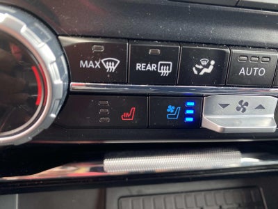 2023 Ford F-150 LARIAT 4WD SuperCrew 5.5' Box