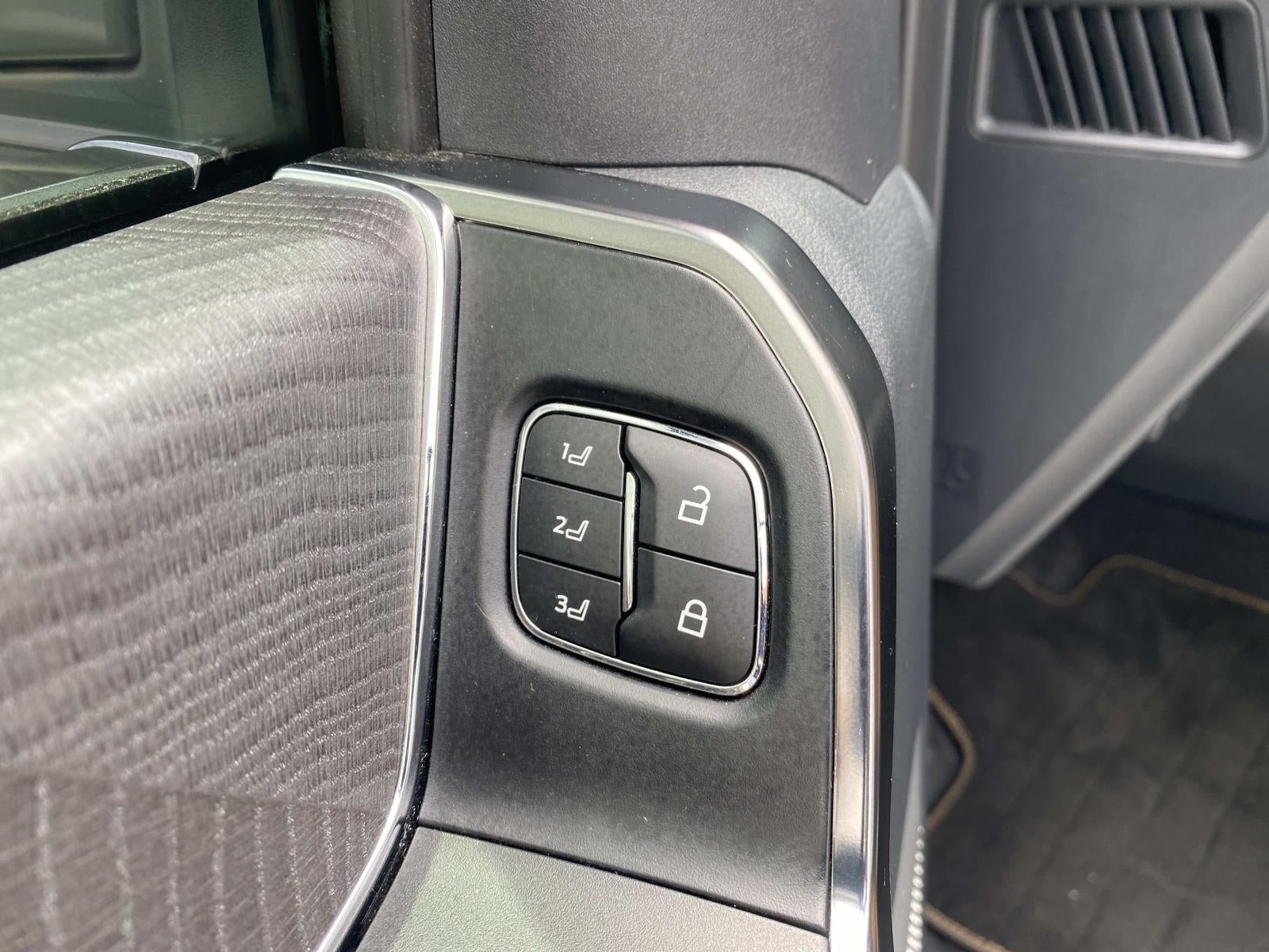 2023 Ford F-150 Platinum 4WD SuperCrew 5.5' Box