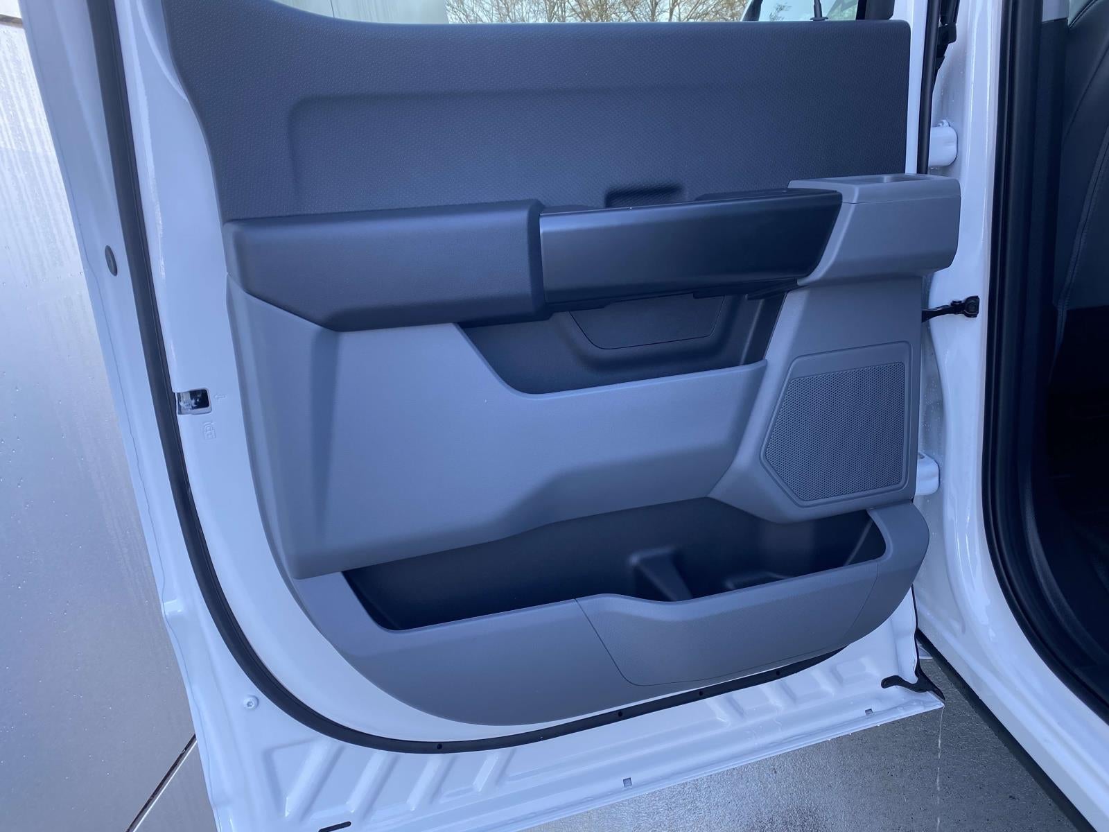 2026 Ford F-150 XL 4WD SuperCrew 5.5' Box